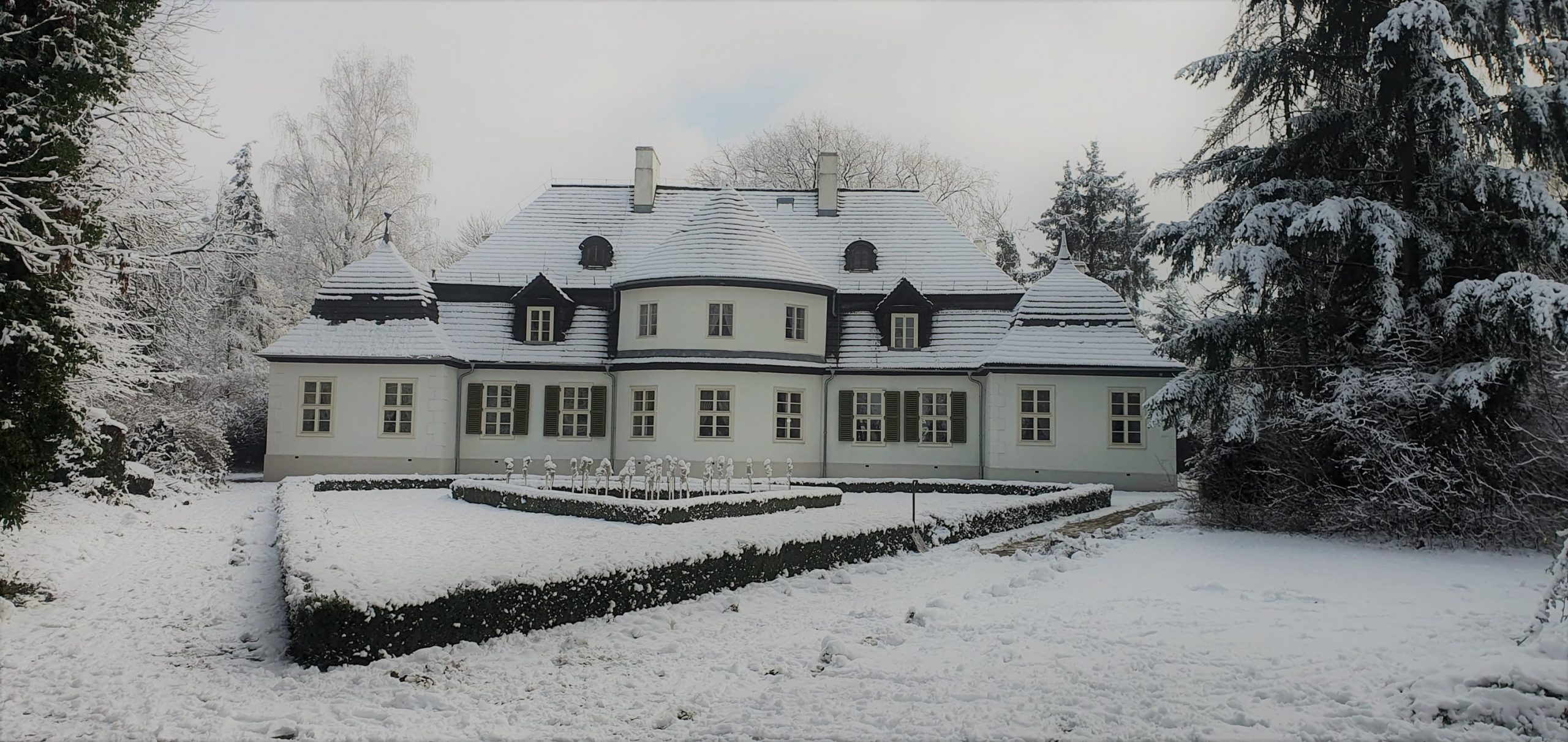 Muzeum Ziemi Średzkiej – Dwór w Koszutach